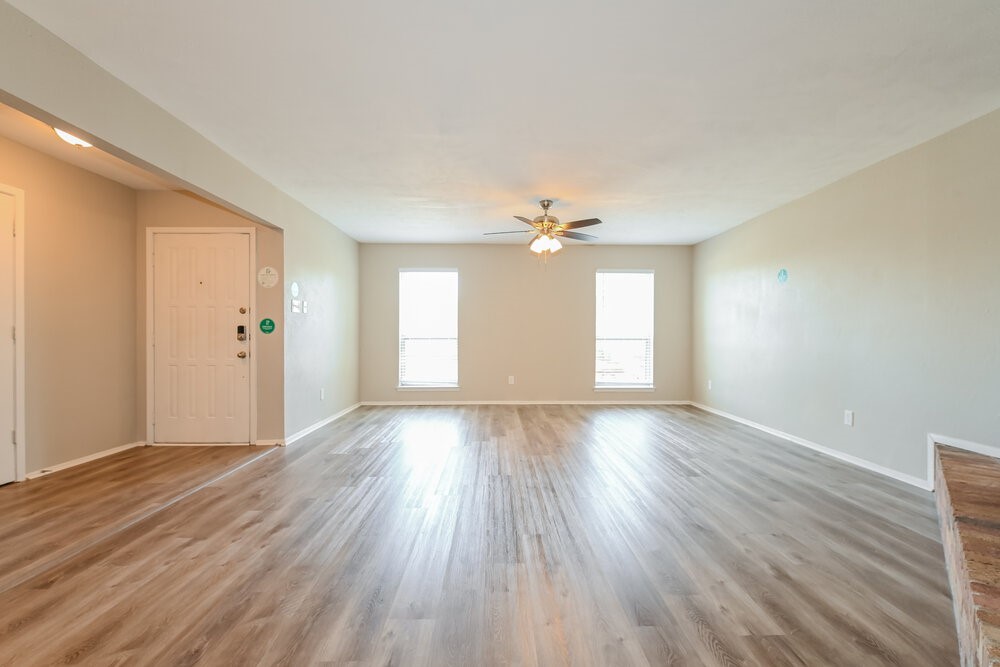 1301 Southridge Drive , Lancaster, TX, 75146 | 20543647 | Realty Texas LLC