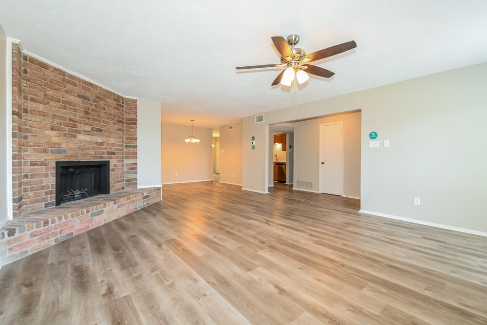 1301 Southridge Drive , Lancaster, TX, 75146 | 20543647 | Realty Texas LLC