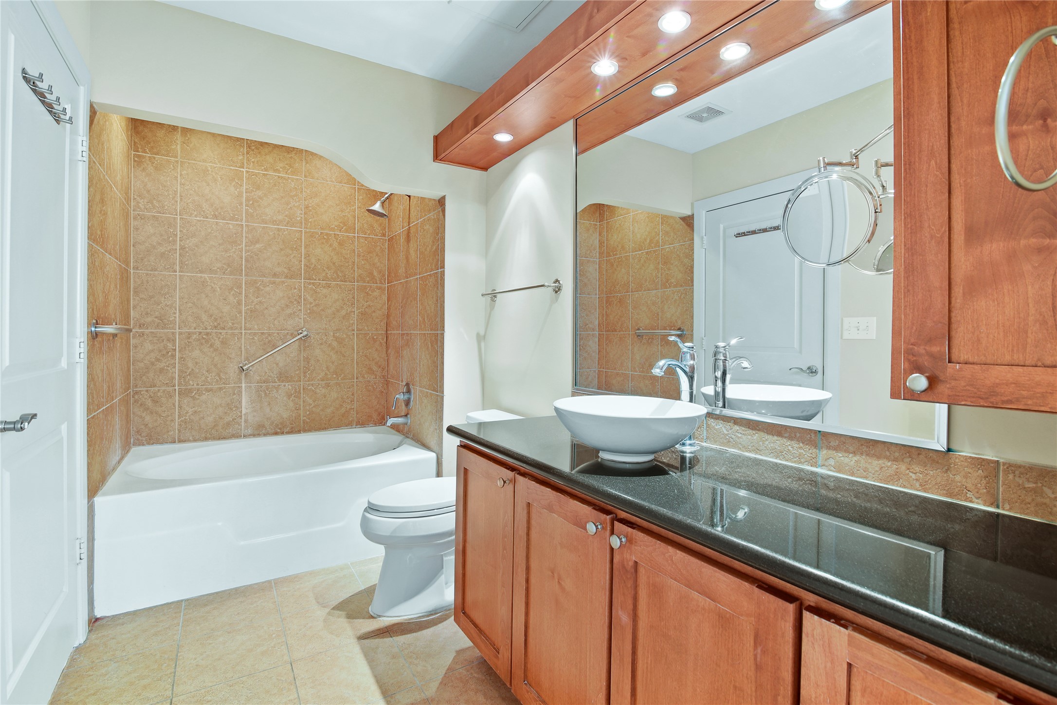 1010 Rosine Street 32 , Houston, TX, 77019 | 93925070 | Realty Texas LLC