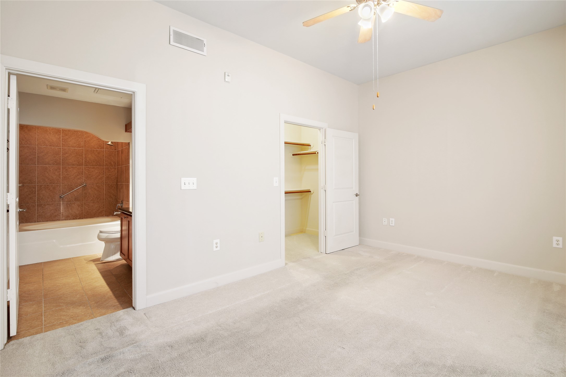 1010 Rosine Street 32 , Houston, TX, 77019 | 93925070 | Realty Texas LLC
