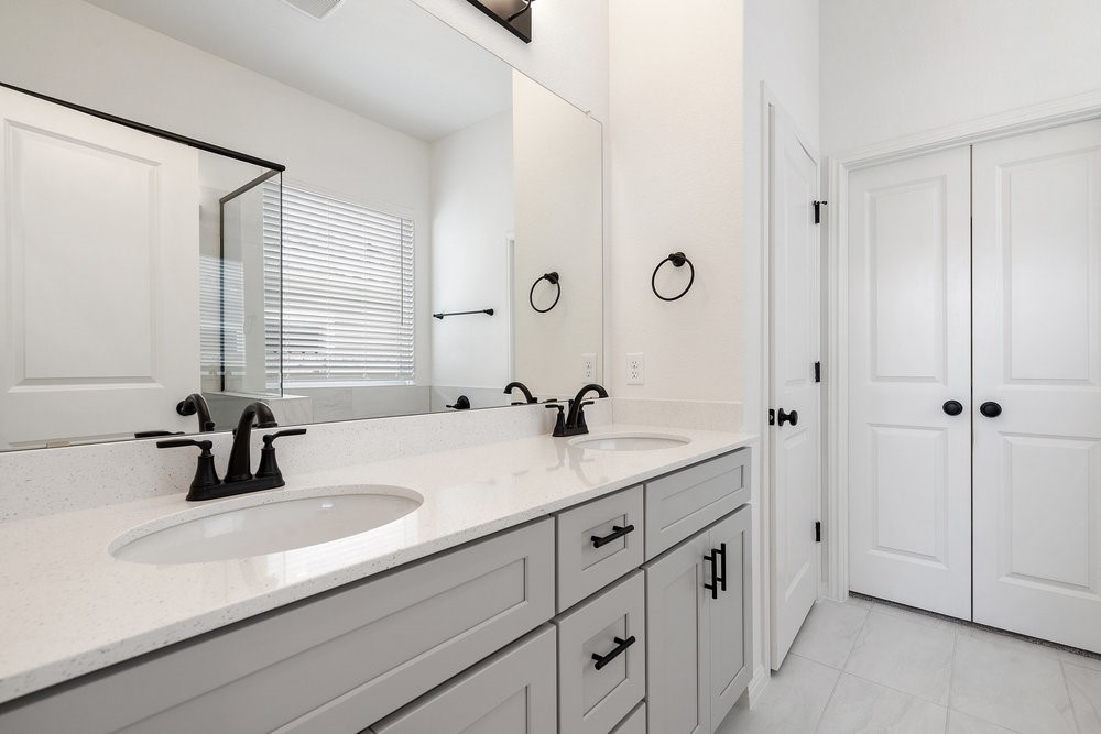 6405 Blakely Bend , Austin, TX, 78723 | 2690142 | Realty Texas LLC