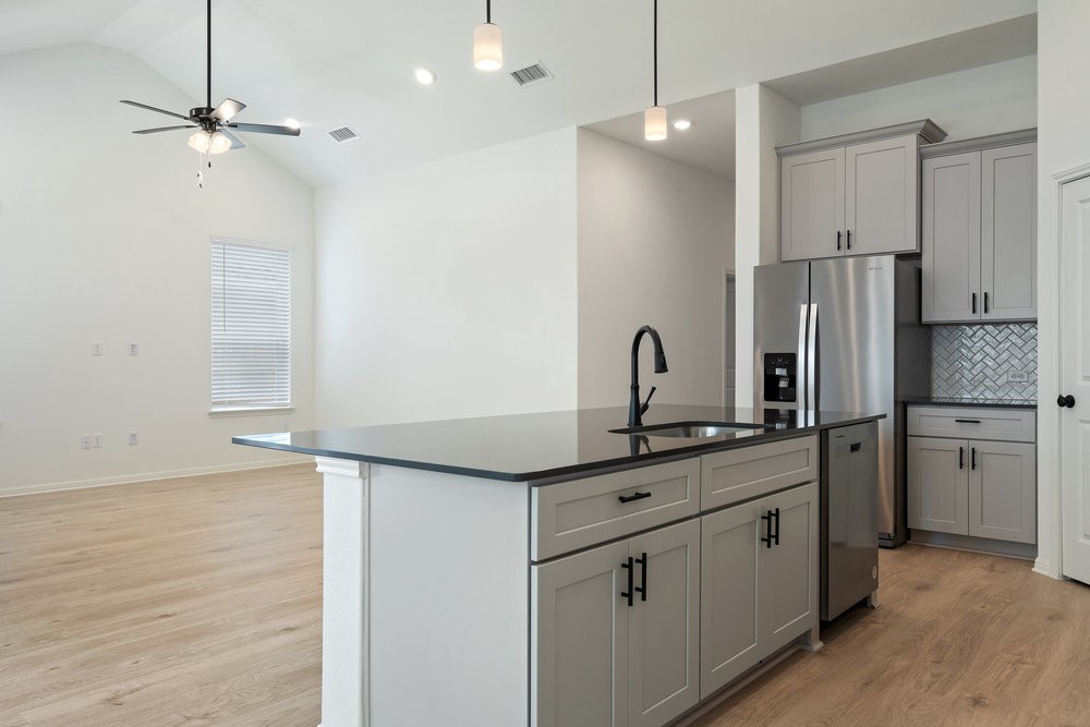 6405 Blakely Bend , Austin, TX, 78723 | 2690142 | Realty Texas LLC