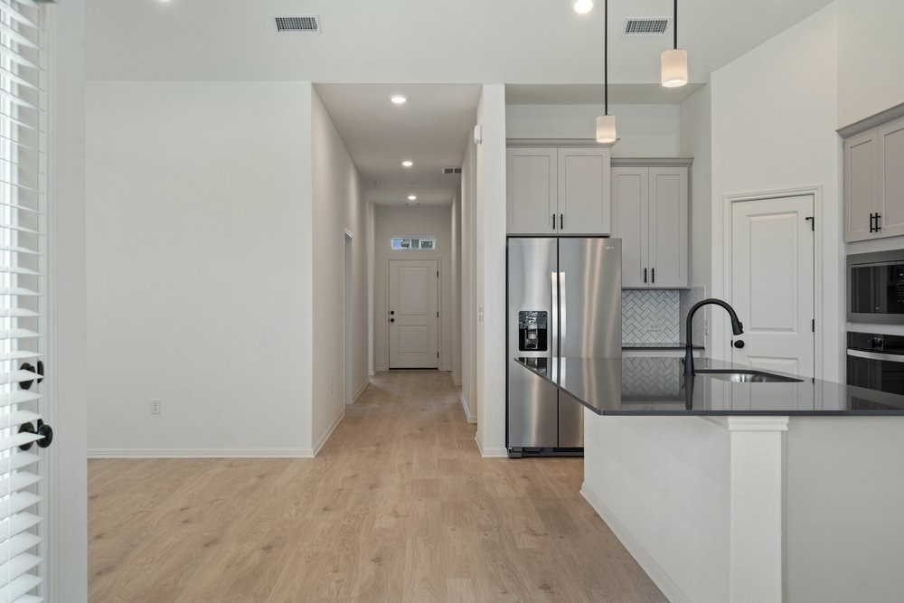 6405 Blakely Bend , Austin, TX, 78723 | 2690142 | Realty Texas LLC