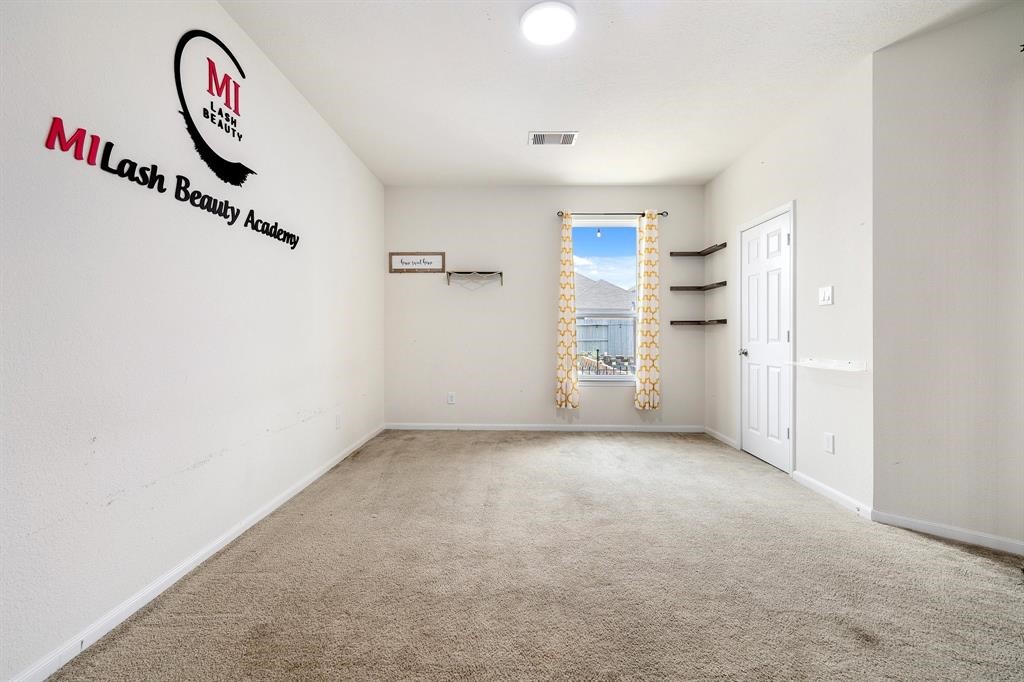 2635 Oakwood Bluff Trail , Houston, TX, 77038 | 31817925 | Realty Texas LLC
