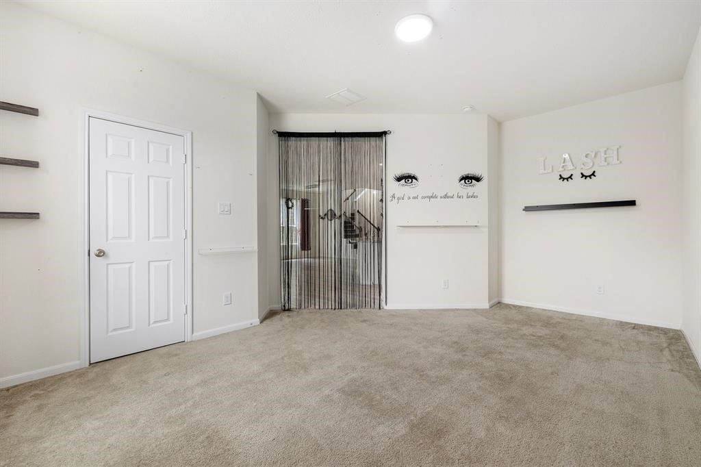 2635 Oakwood Bluff Trail , Houston, TX, 77038 | 31817925 | Realty Texas LLC