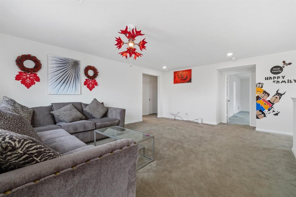 2635 Oakwood Bluff Trail , Houston, TX, 77038 | 31817925 | Realty Texas LLC