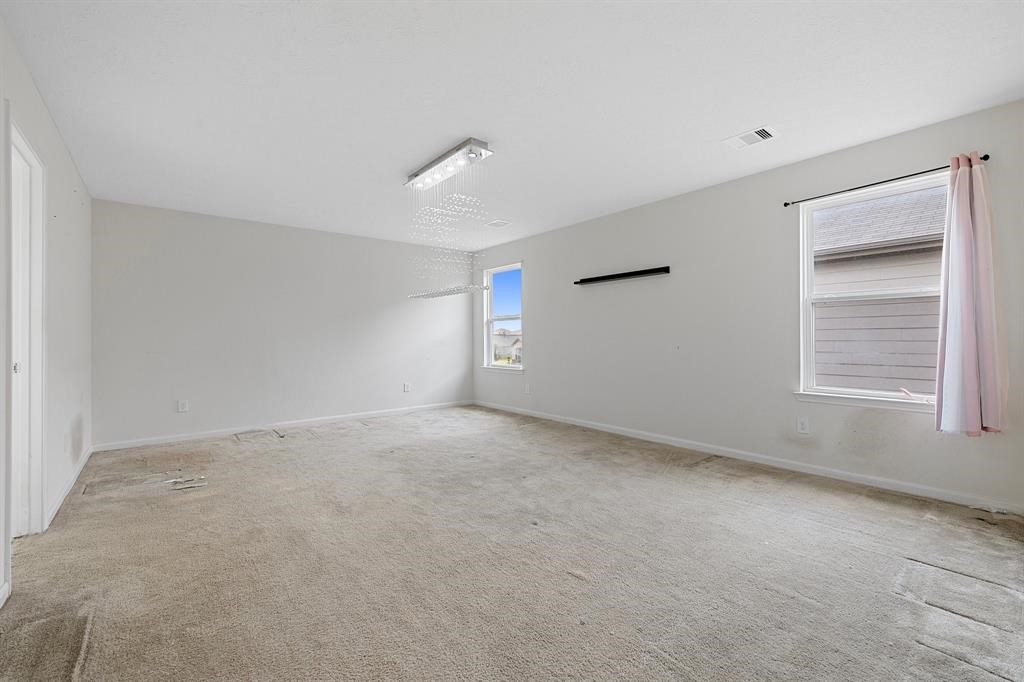 2635 Oakwood Bluff Trail , Houston, TX, 77038 | 31817925 | Realty Texas LLC