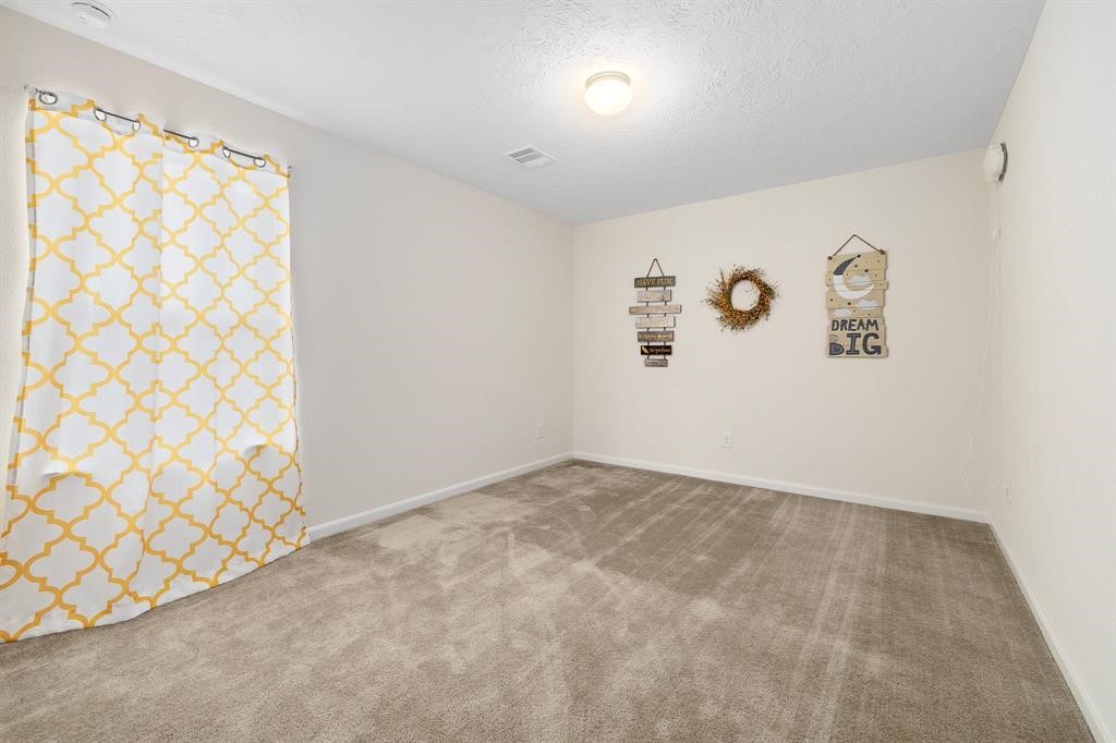 2635 Oakwood Bluff Trail , Houston, TX, 77038 | 31817925 | Realty Texas LLC