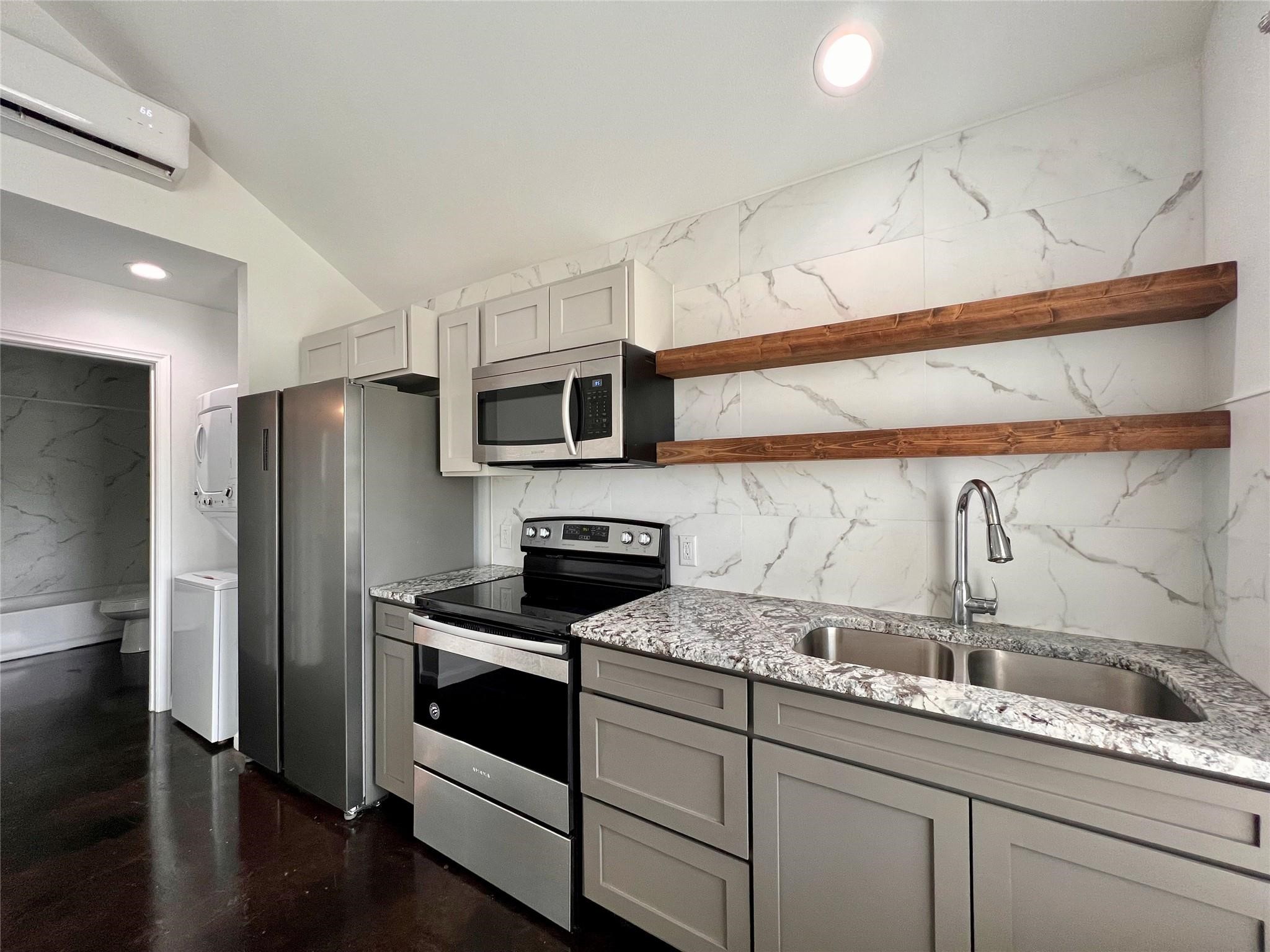 504 Green Street, Bowie, TX, 76230 | 20543833 | Realty Texas LLC