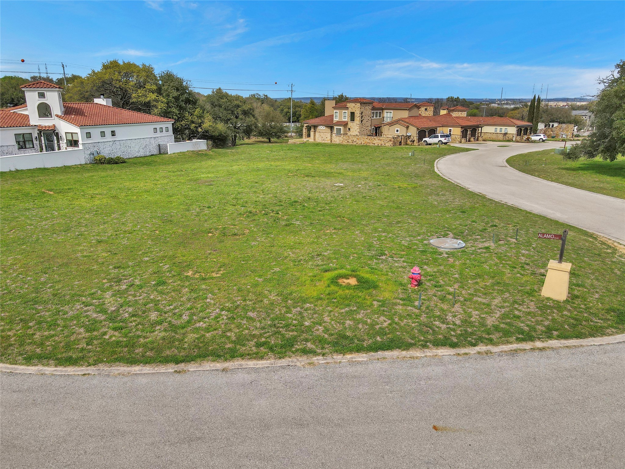 100 Alamo Court, Horseshoe Bay, TX, 78657 | 20544696 | Realty Texas LLC
