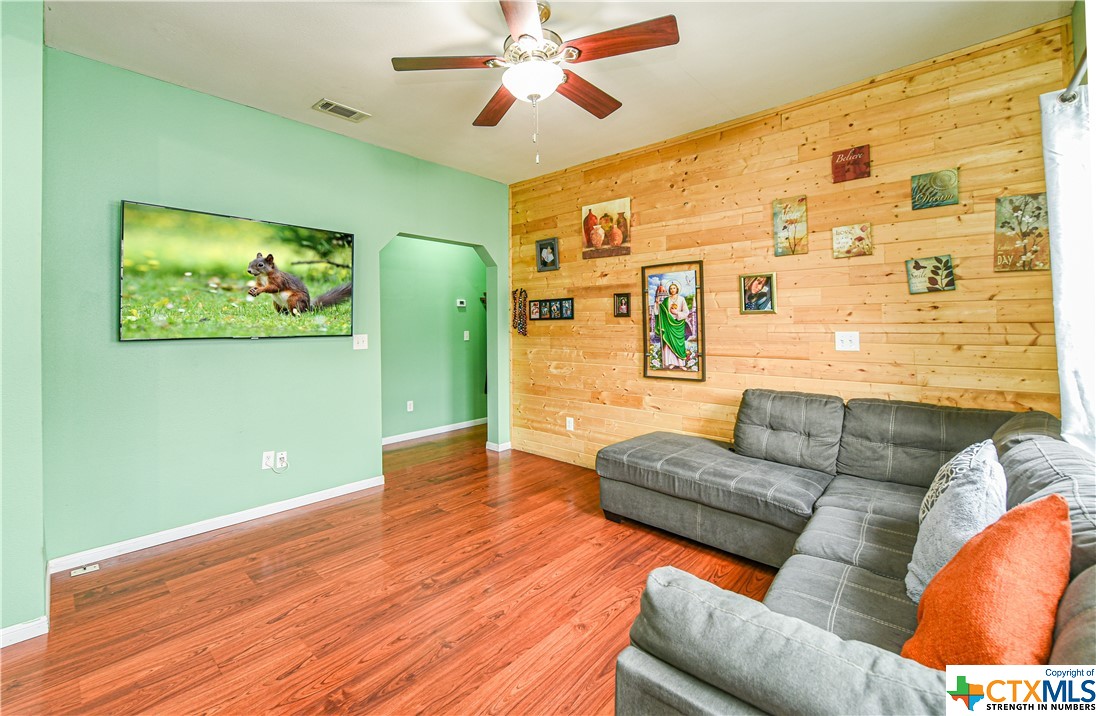 517 S 15th Street , Temple, TX, 76504 | 533493 | Realty Texas LLC