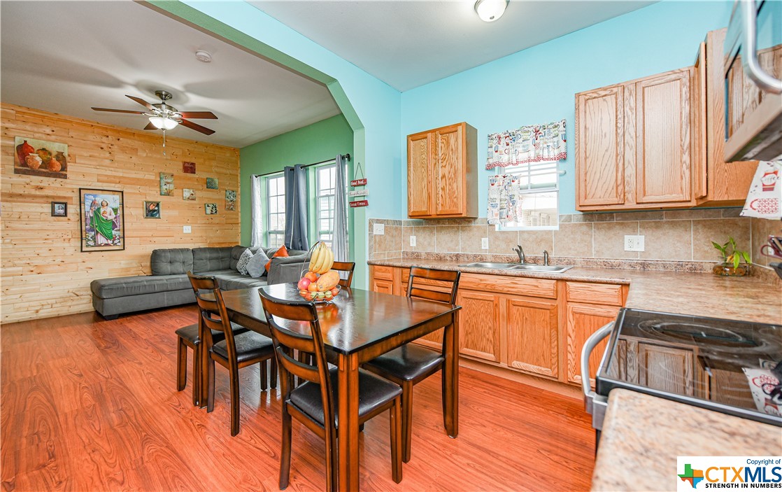 517 S 15th Street , Temple, TX, 76504 | 533493 | Realty Texas LLC