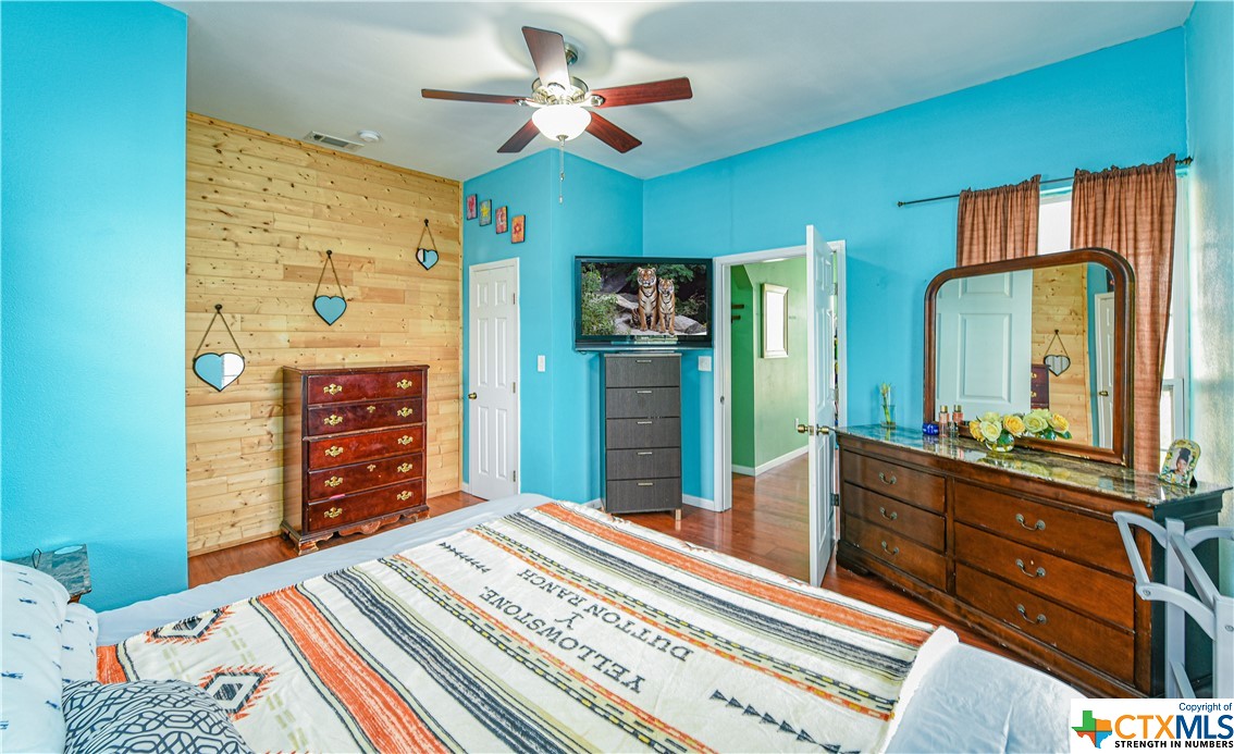 517 S 15th Street , Temple, TX, 76504 | 533493 | Realty Texas LLC
