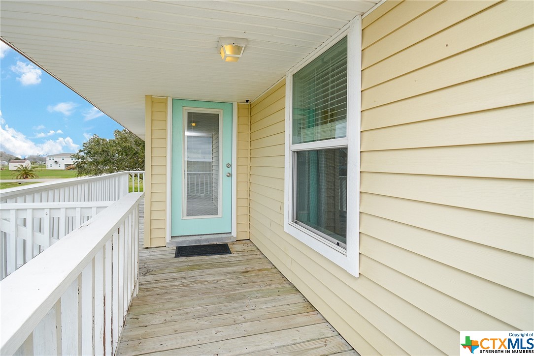 1188 Bayview Drive , Palacios, TX, 77465 | 534990 | Realty Texas LLC