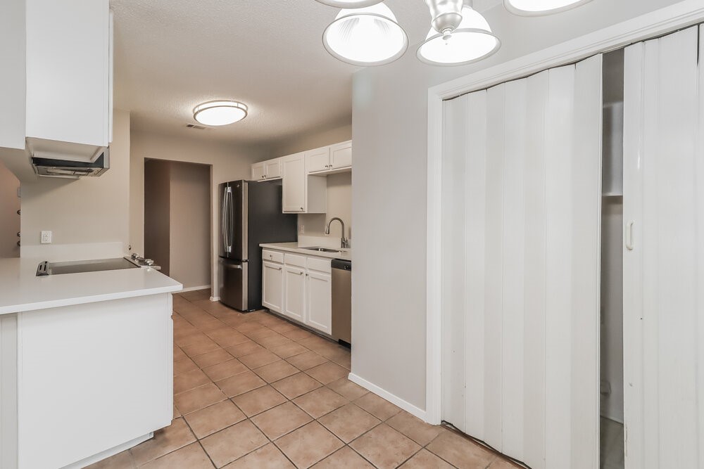6200 Kary Lynn Drive S , Watauga, TX, 76148 | 20546365 | Realty Texas LLC