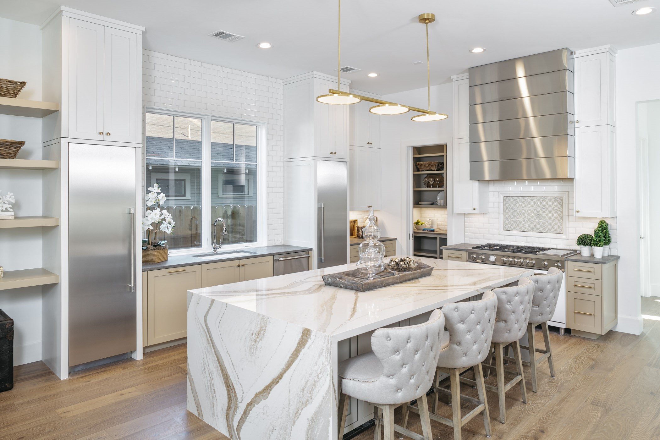 1222 Glourie Drive , Hilshire Village, TX, 77055 | 94339697 | Realty Texas LLC