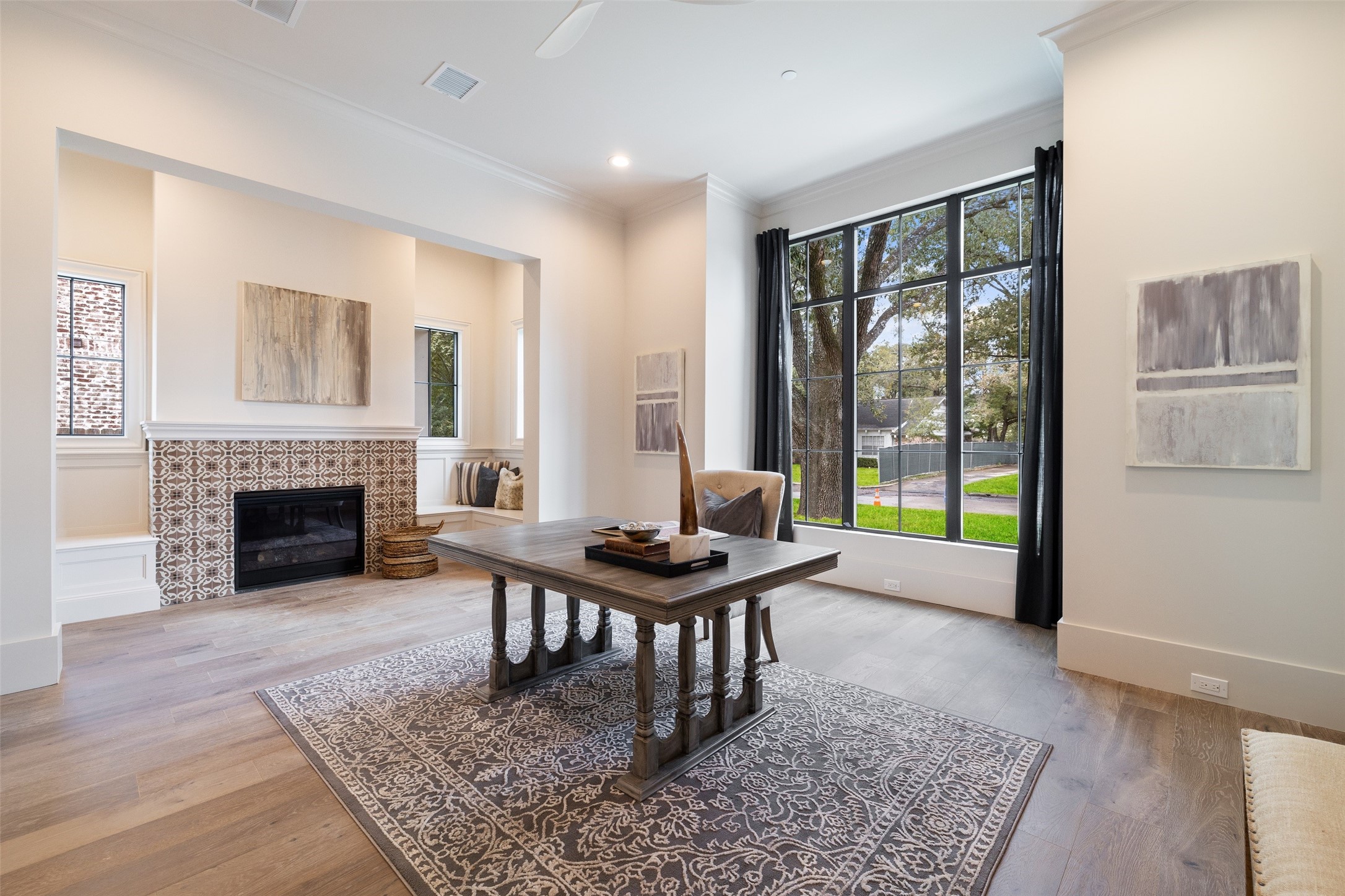 1222 Glourie Drive , Hilshire Village, TX, 77055 | 94339697 | Realty Texas LLC