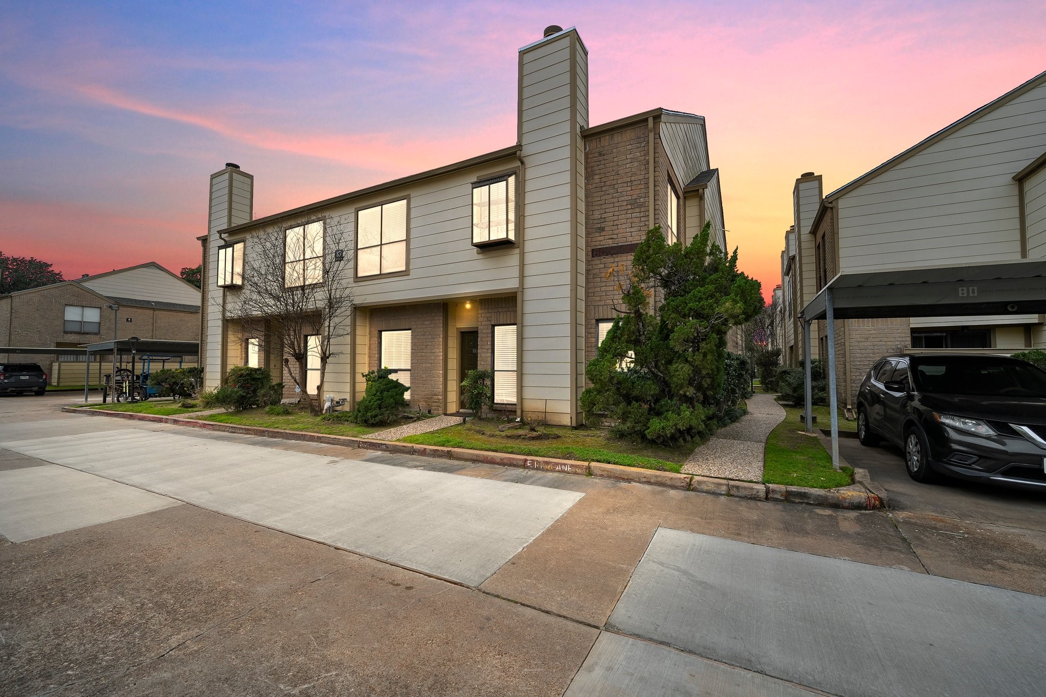 8299 Cambridge Street 1003 , Houston, TX, 77054 | 71819523 | Realty Texas LLC