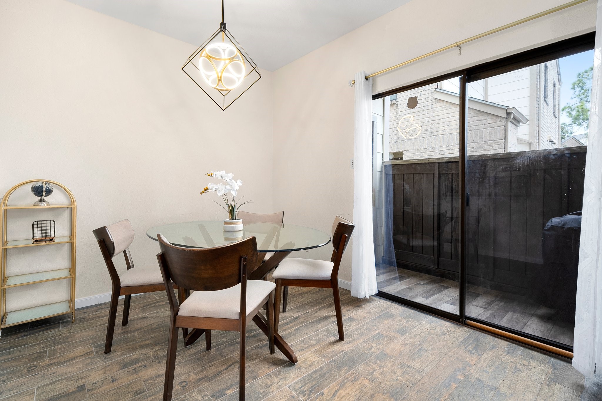 8299 Cambridge Street 1003 , Houston, TX, 77054 | 71819523 | Realty Texas LLC