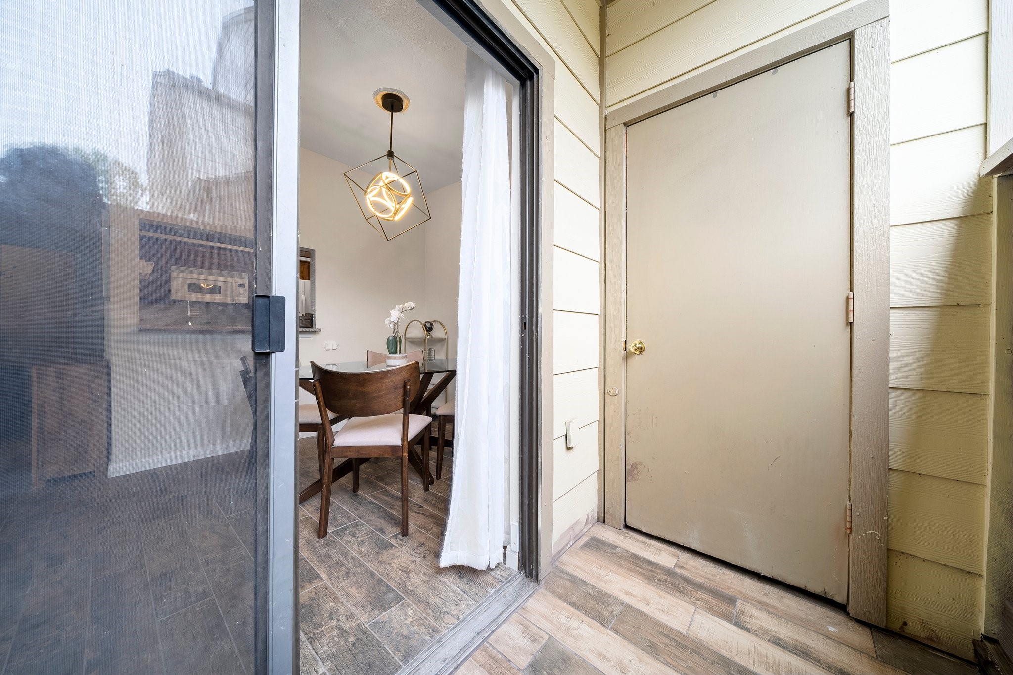 8299 Cambridge Street 1003 , Houston, TX, 77054 | 71819523 | Realty Texas LLC