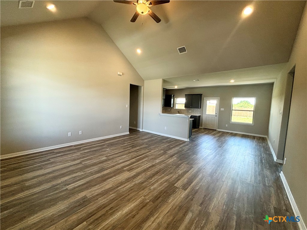 111 Agate Way , Port Lavaca, TX, 77979 | 535383 | Realty Texas LLC
