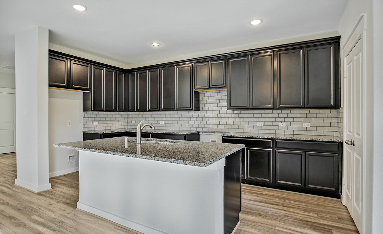 12512 Hilltop Mill Road , Magnolia, TX, 77354 | 50884977 | Realty Texas LLC