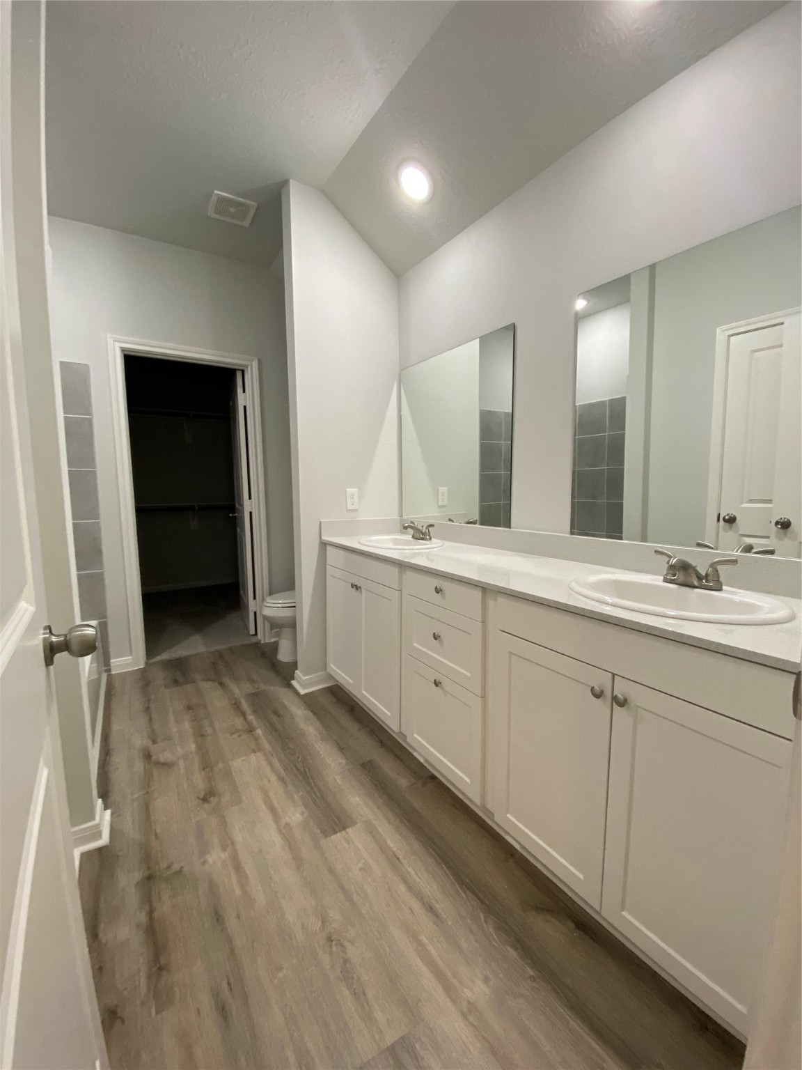 1434 25th Street , Hempstead, TX, 77445 | 67926860 | Realty Texas LLC