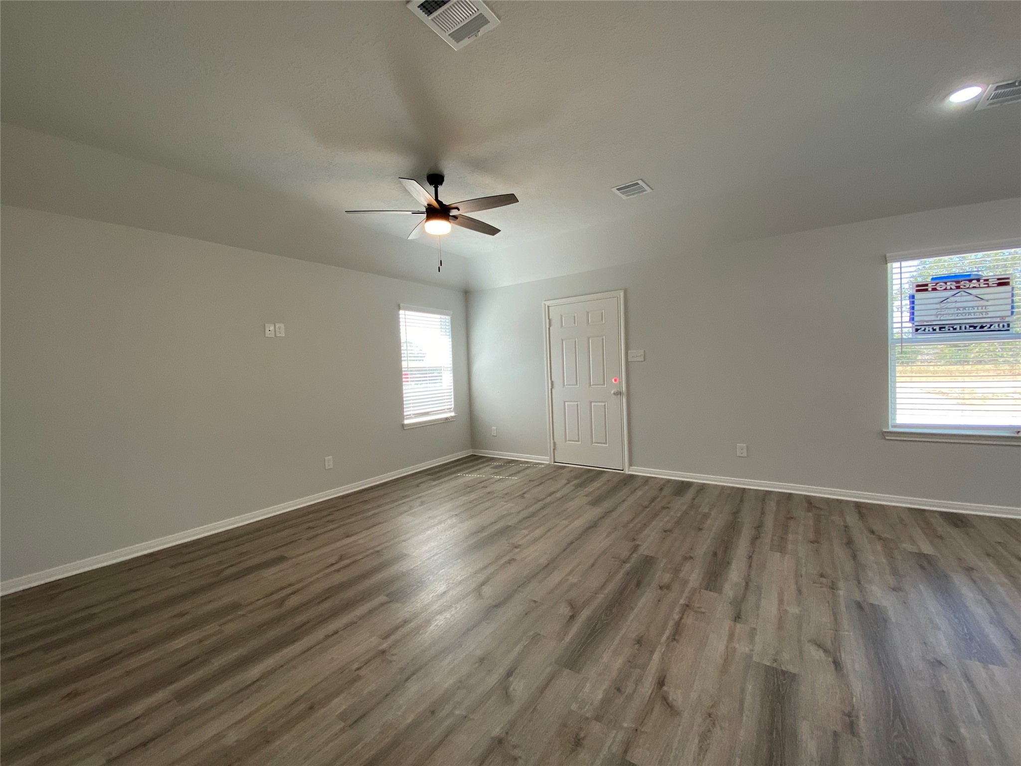 1434 25th Street , Hempstead, TX, 77445 | 67926860 | Realty Texas LLC