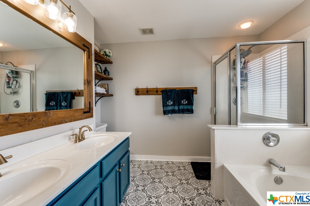 2026 Dragon Trail , New Braunfels, TX, 78130 | 535445 | Realty Texas LLC