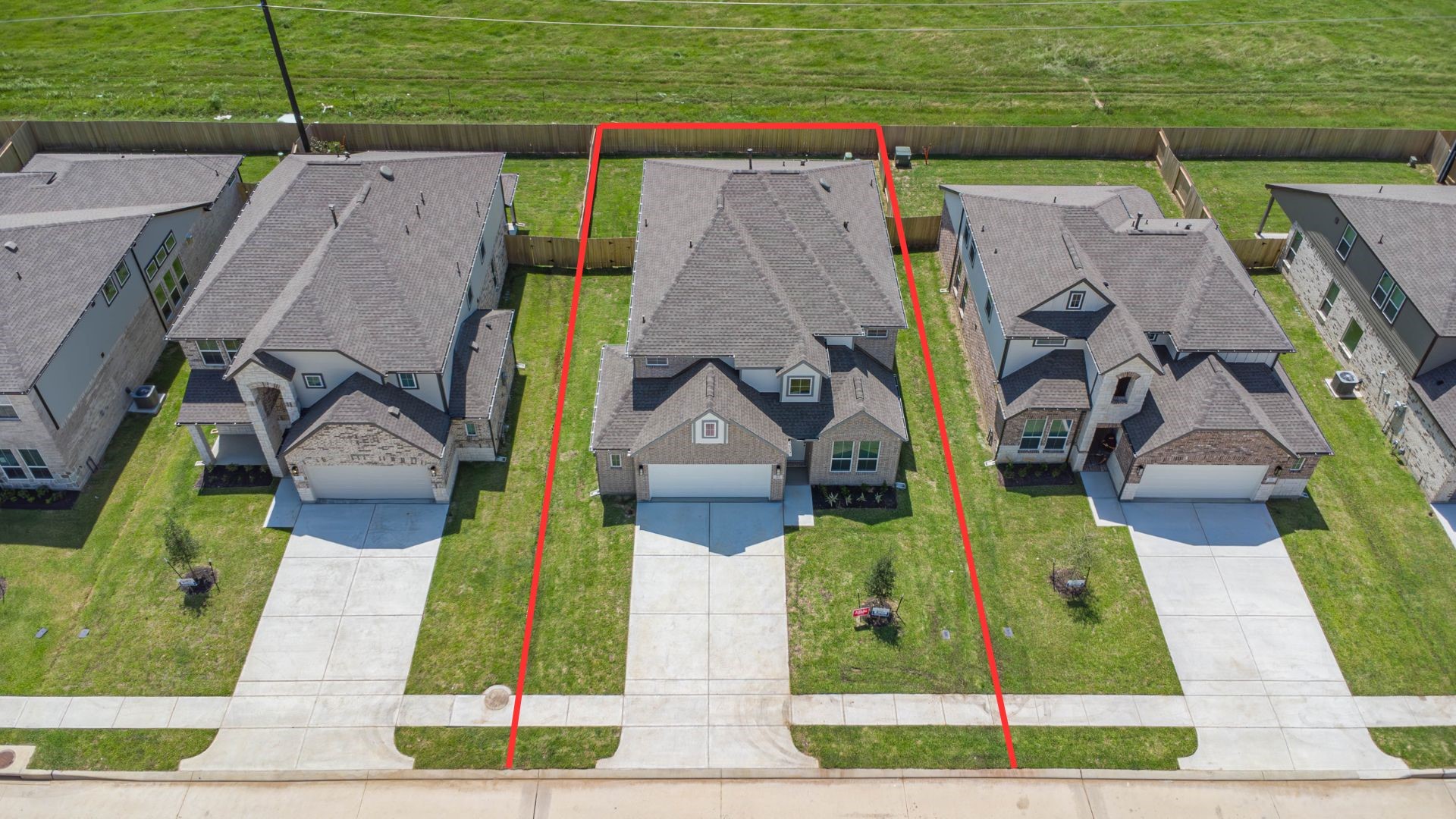 329 Spruce Oak Lane , Waller, TX, 77445 | 2585586 | Realty Texas LLC