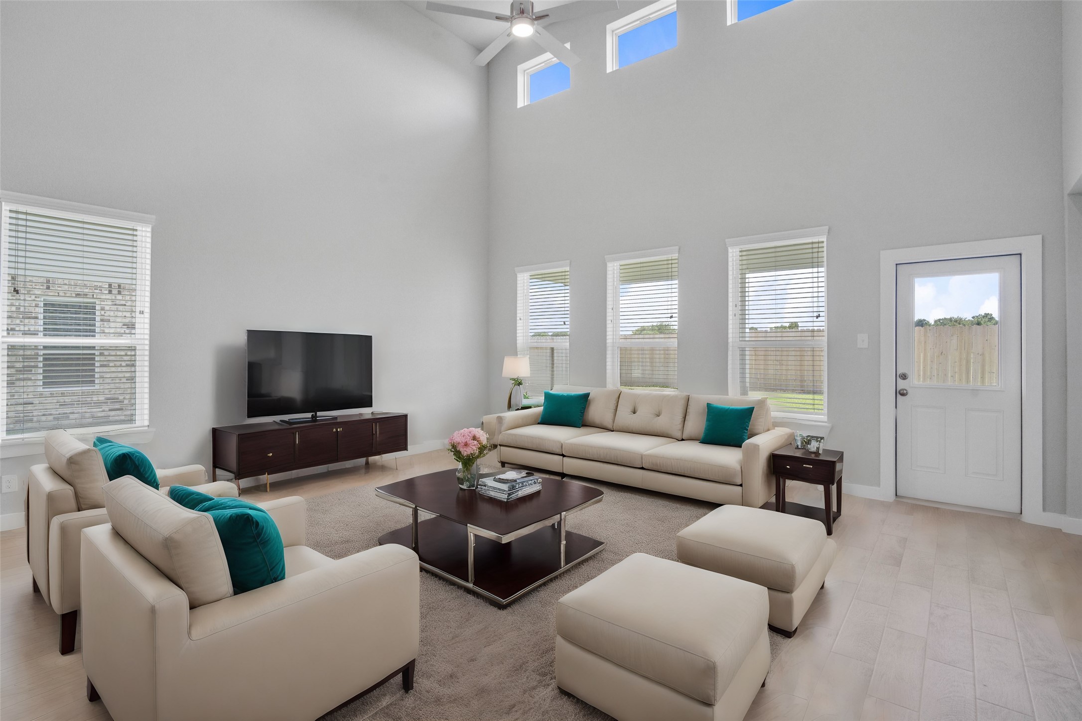 329 Spruce Oak Lane , Waller, TX, 77445 | 2585586 | Realty Texas LLC