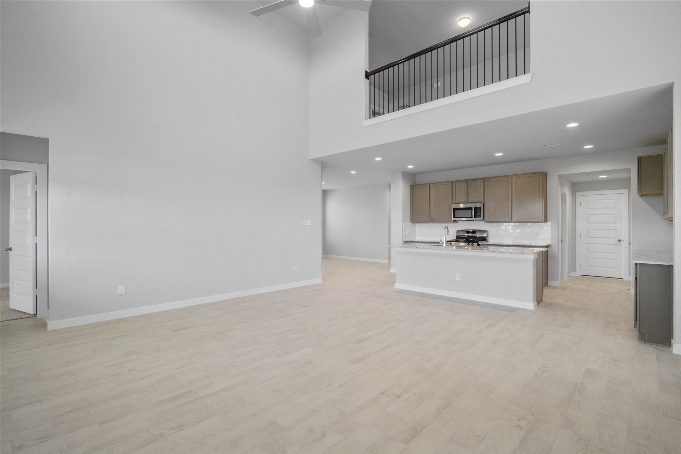 329 Spruce Oak Lane , Waller, TX, 77445 | 2585586 | Realty Texas LLC