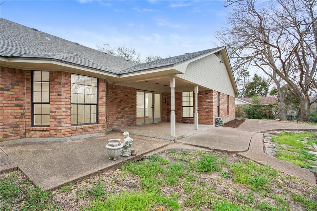 6900 Viking Drive , Waco, TX, 76710 | 220946 | Realty Texas LLC