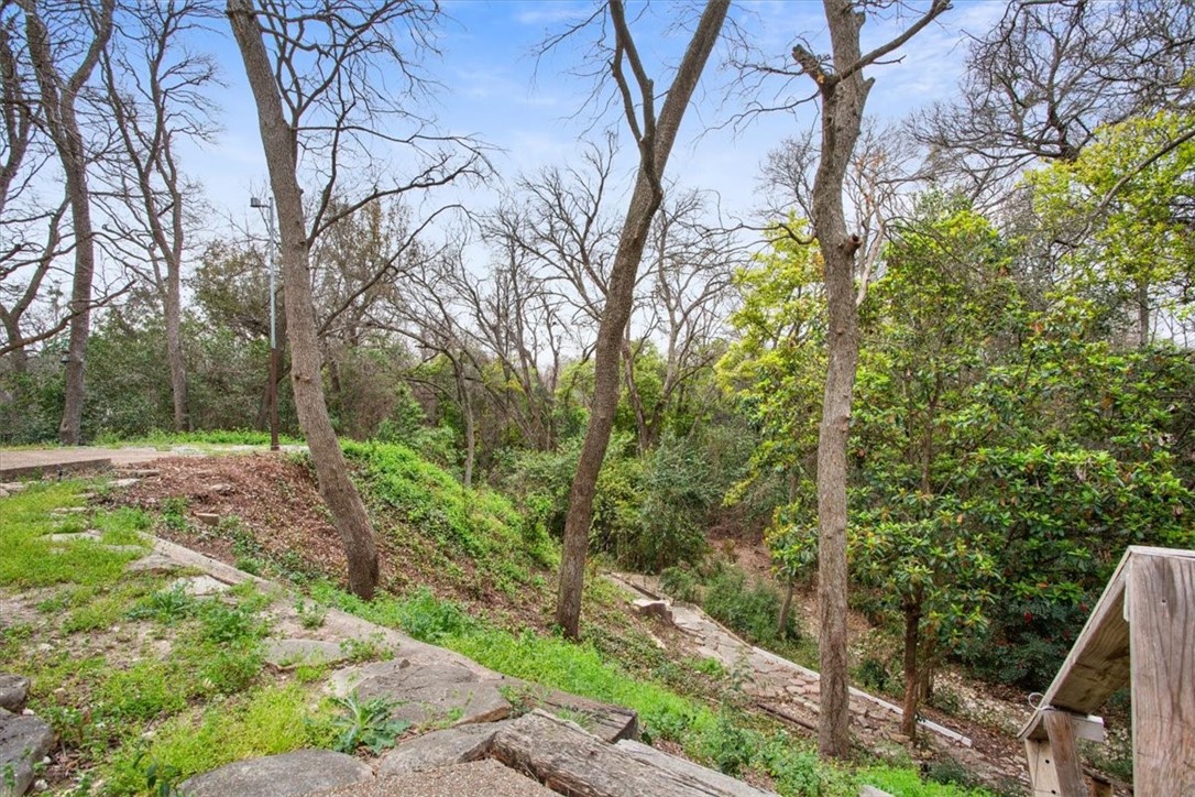 6900 Viking Drive , Waco, TX, 76710 | 220946 | Realty Texas LLC
