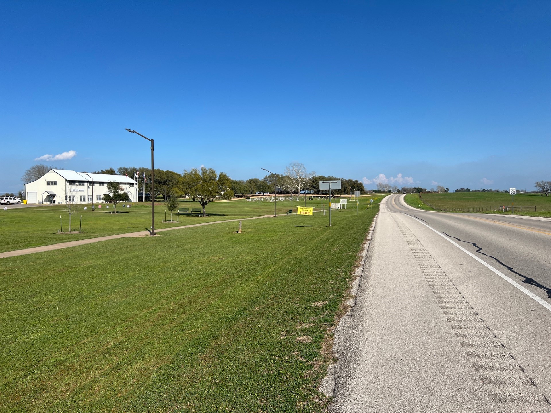 001 Blezinger Road, New Ulm, TX, 78950 | 54501275 | Realty Texas LLC