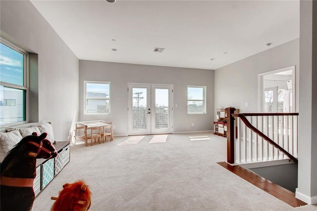 5004 Balcones Drive , Austin, TX, 78731 | 3770817 | Realty Texas LLC