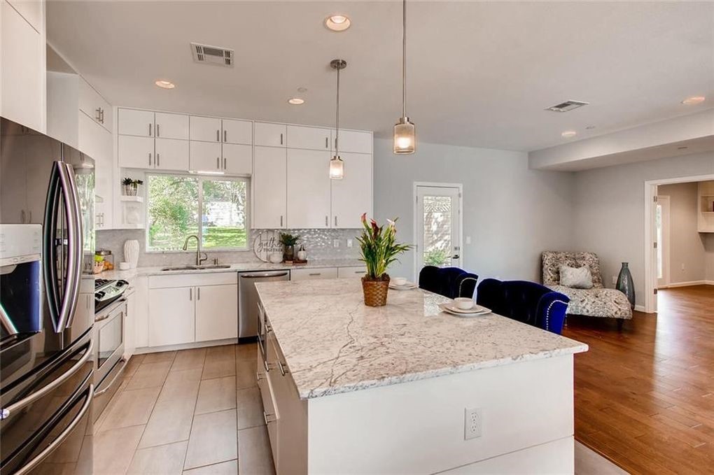 5004 Balcones Drive , Austin, TX, 78731 | 3770817 | Realty Texas LLC