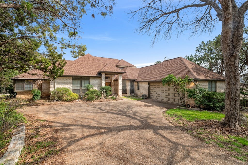 105 Rupen Drive , Lakeway, TX, 78734 | 1928409 | Realty Texas LLC