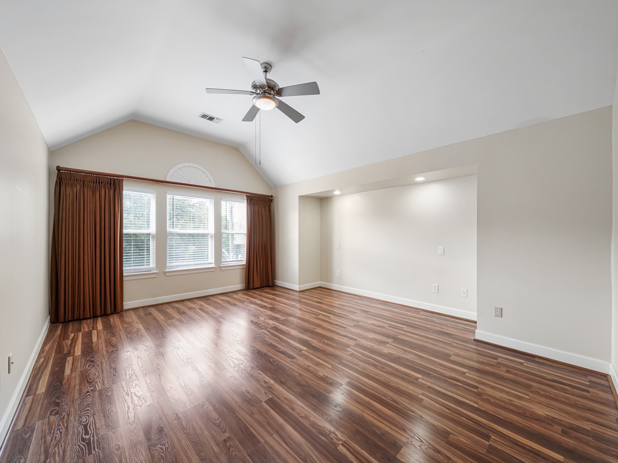 4238 Purdue Street , Houston, TX, 77005 | 24884220 | Realty Texas LLC
