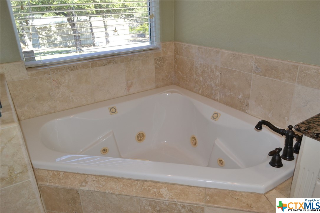 1408 County Road 3150 , Kempner, TX, 76539 | 535814 | Realty Texas LLC