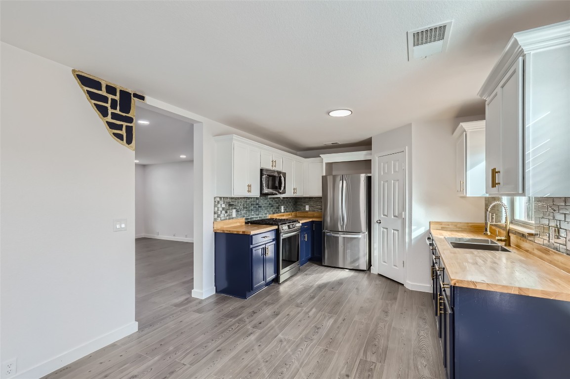 2204 Founder Drive
