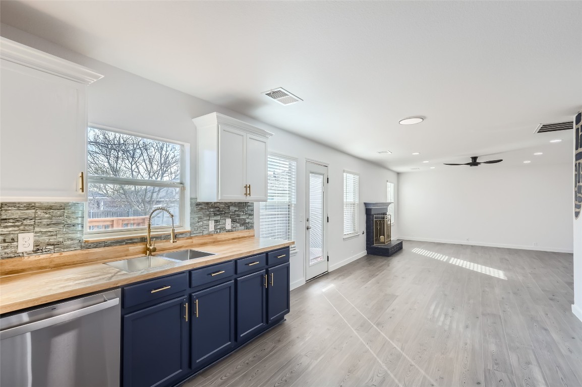 2204 Founder Drive