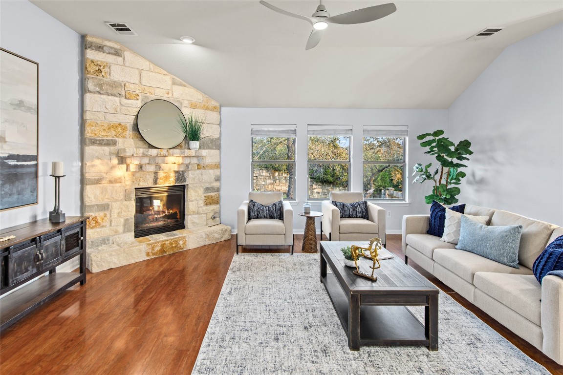 200 Manchester Lane , Austin, TX, 78737 | 4850672 | Realty Texas LLC