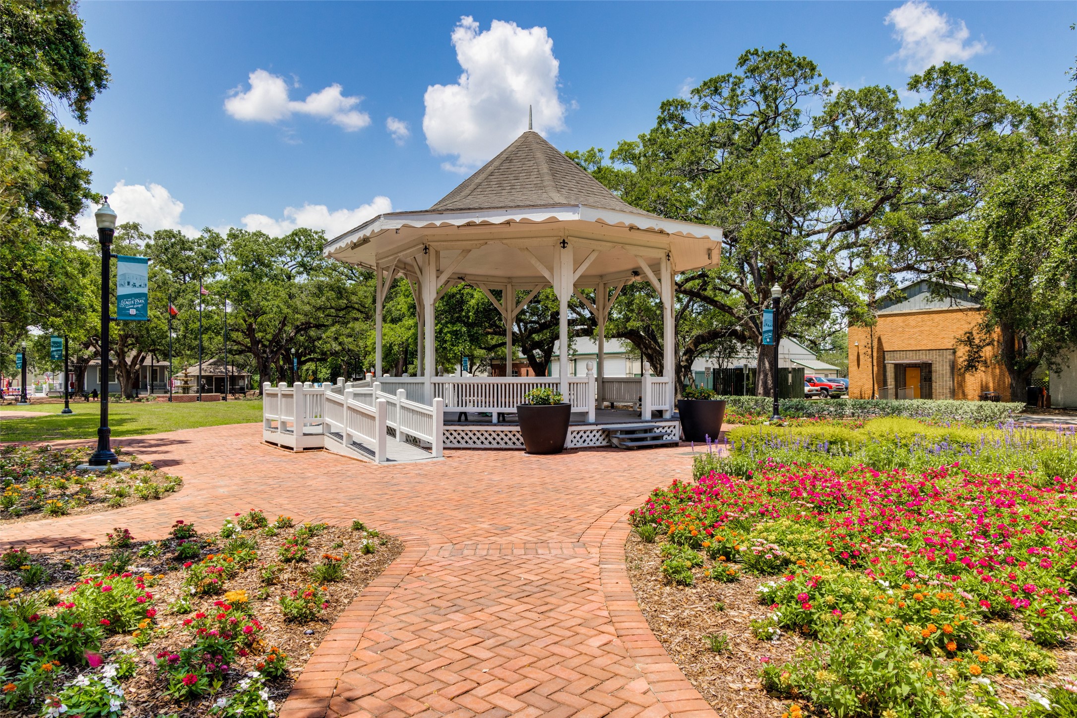2605 Samara Bend Way , League City, TX, 77573 | 53851432 | Realty Texas LLC