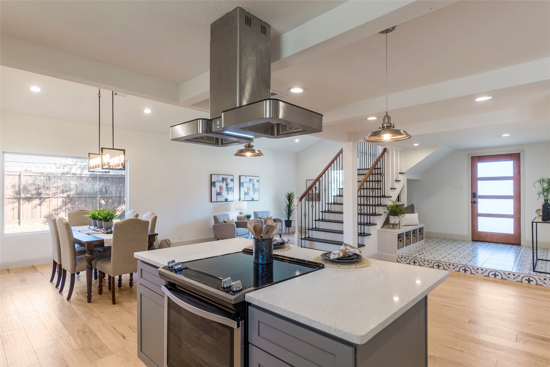 15756 Terrace Lawn Circle , Dallas, TX, 75248 | 20548120 | Realty Texas LLC