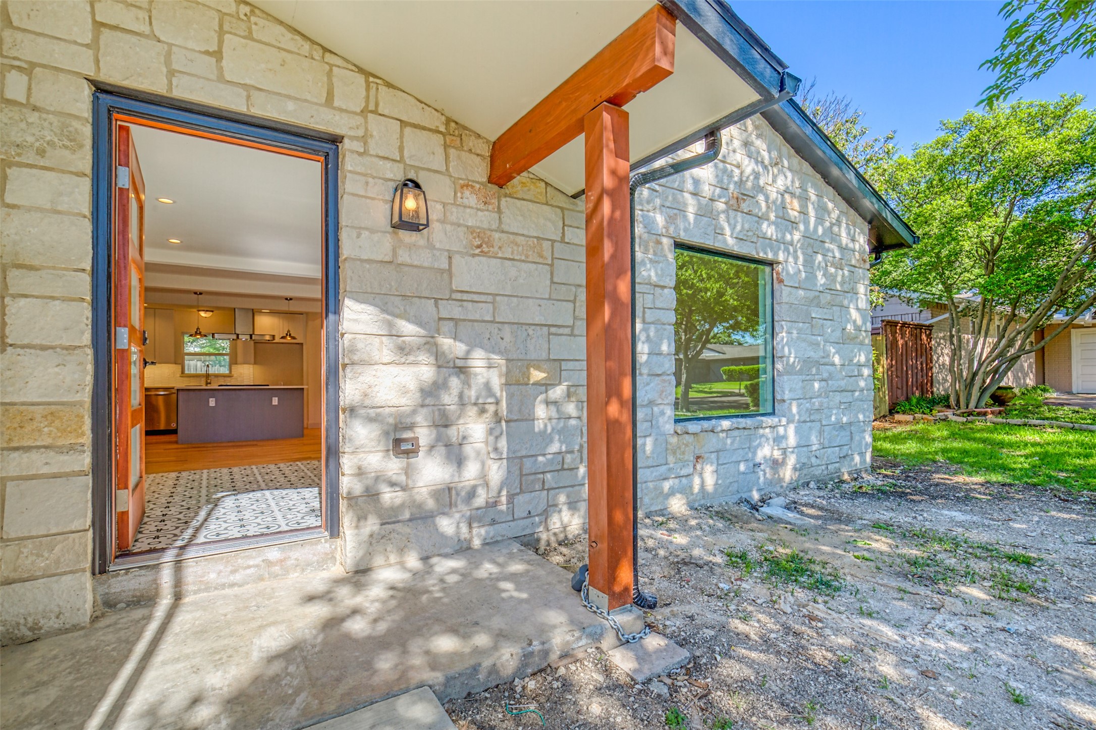 15756 Terrace Lawn Circle , Dallas, TX, 75248 | 20548120 | Realty Texas LLC