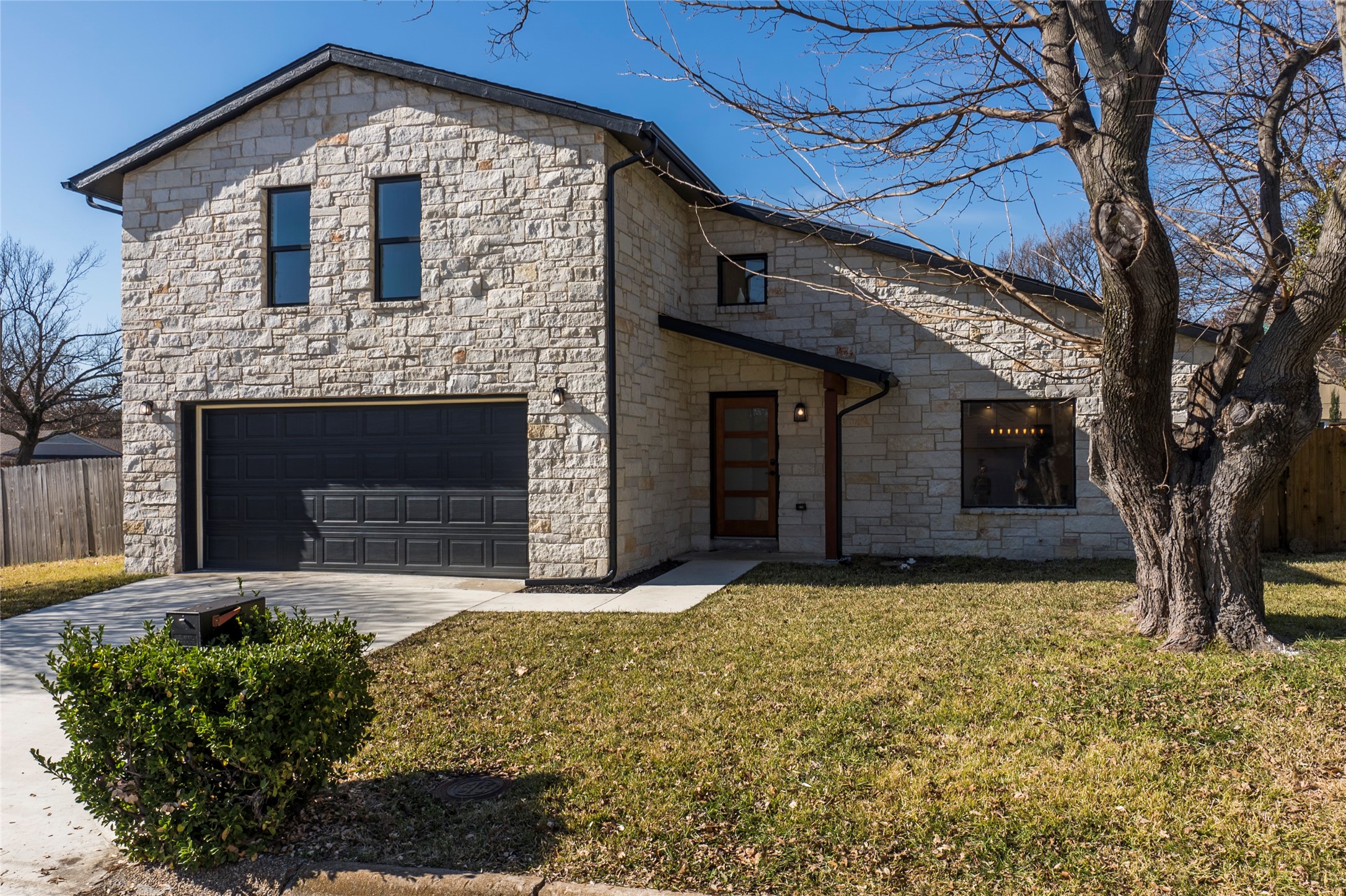 15756 Terrace Lawn Circle , Dallas, TX, 75248 | 20548120 | Realty Texas LLC