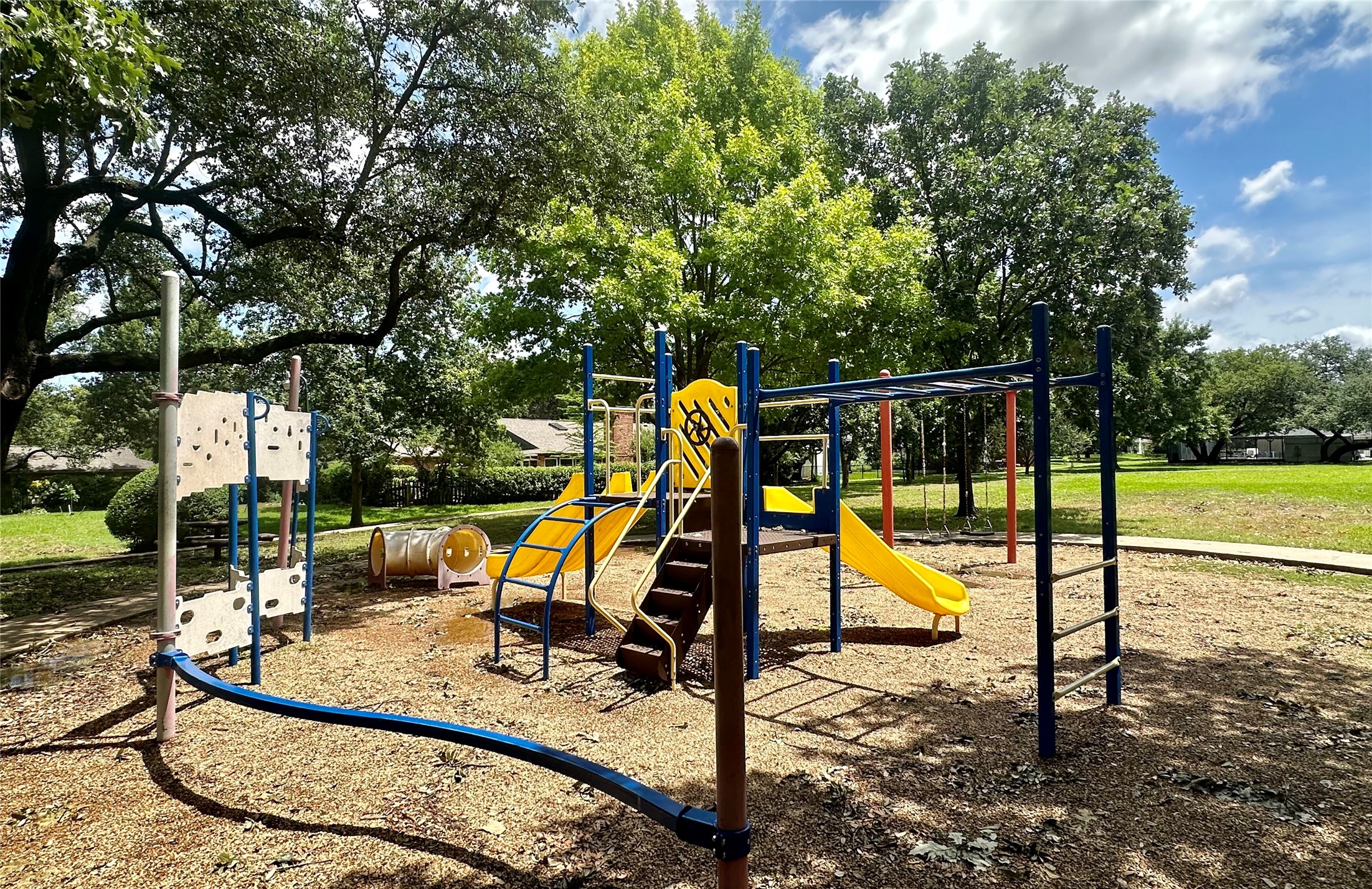 15756 Terrace Lawn Circle , Dallas, TX, 75248 | 20548120 | Realty Texas LLC