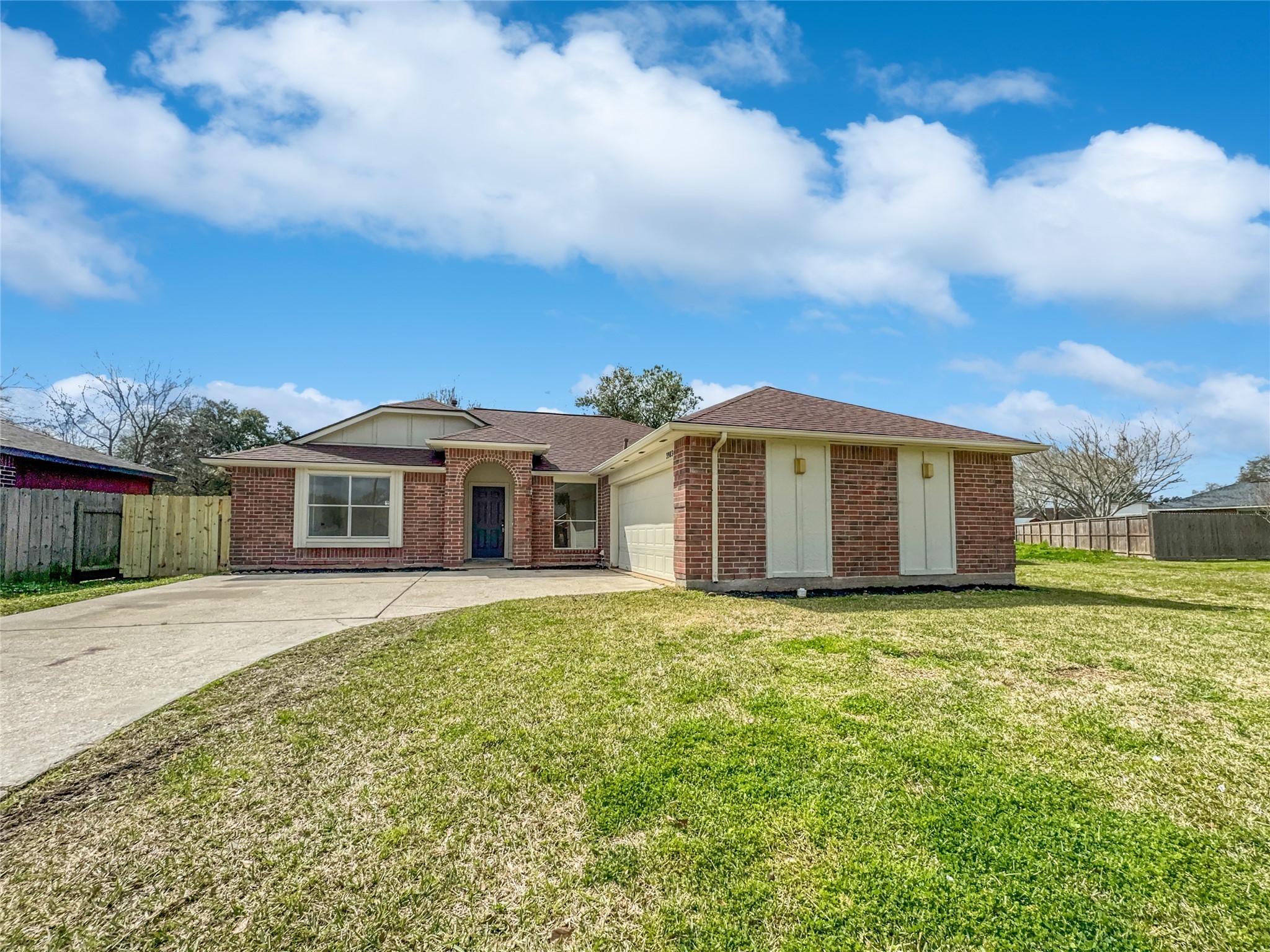 3903 Briar Hollow Drive , Dickinson, TX, 77539 | 85612172 | Realty Texas LLC