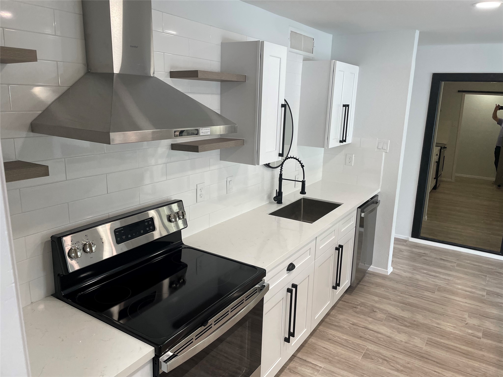 14777 Wunderlich Drive 711 , Houston, TX, 77069 | 98843228 | Realty Texas LLC